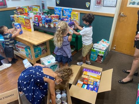 A food bank in West Palm Beach that supports food insecure communities