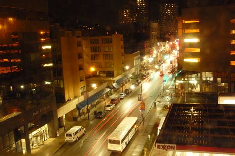 A lively nightlife scene on Forbes Avenue