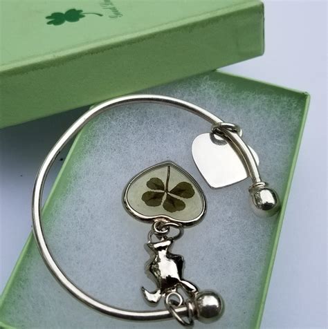 Four leaf clover gift ideas for friends