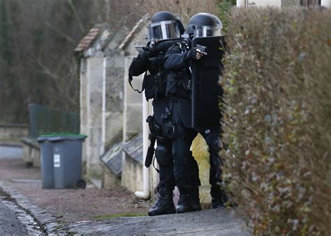 Gun control enforcement in France