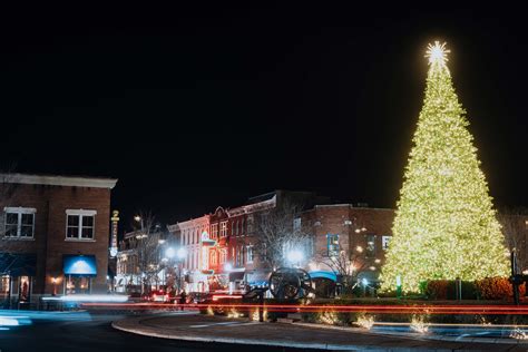 Franklin Christmas Lights on Main Street