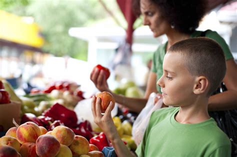 Fresh produce for low-income families