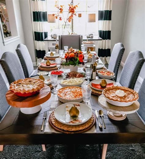 Friendsgiving Celebration Ideas