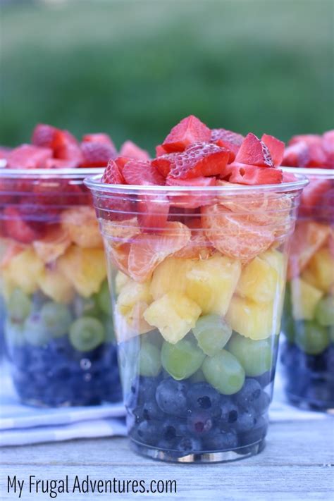 Fruit cups for healthy eating