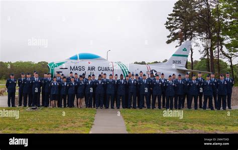 Full-time Air National Guard intelligence