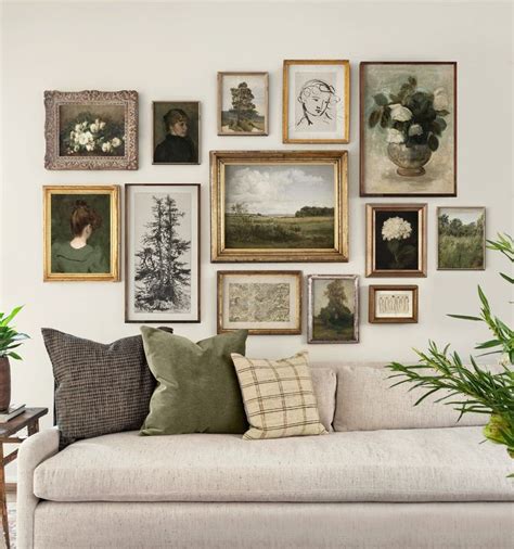 Gallery Wall with Vintage Printables