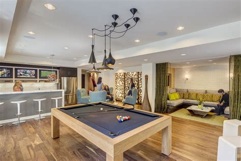 Game Room and Lounge