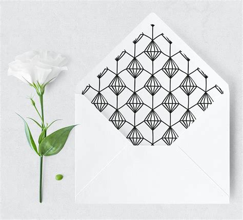 Geometric Envelope Liners