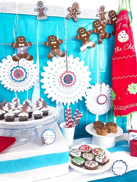 Gingerbread Man party decorations