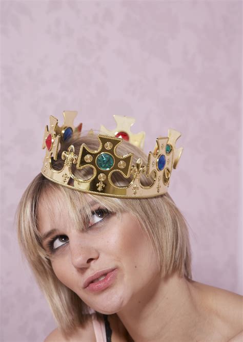 Glinda Crown with Flowers