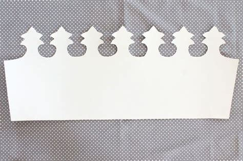 Glinda crown template 10