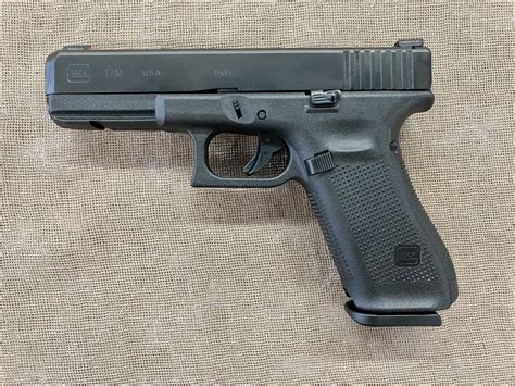 Glock 17 Gen 5 handgun