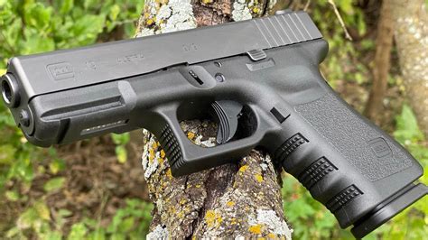 Glock 19 Gen 3 Review