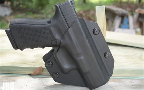 Glock 19 Gen 4 Holster Options