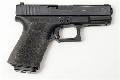 Glock 19 image