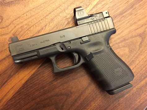 Glock 19 MOS handgun