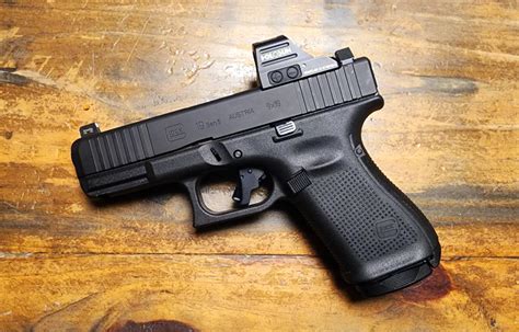 Glock 19 with optic