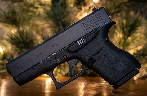 Glock 43 Concealed Carry 10