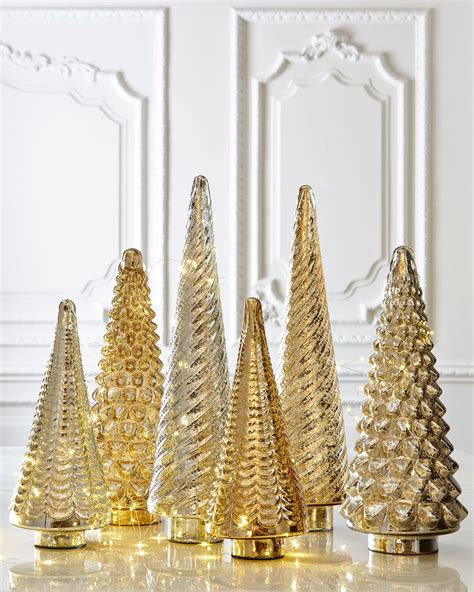 Gold Christmas Tree Decoration Ideas for Table Top Trees