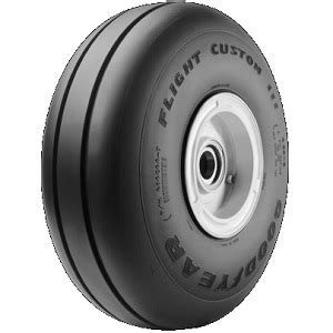 Goodyear Flight Custom III Tyres