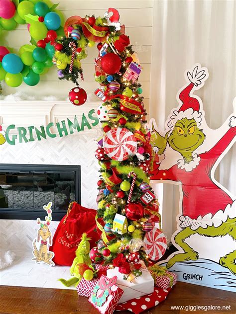 Grinch-inspired lighting ideas