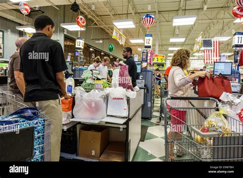 Grocery Shopping in Missouri