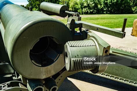 Gun Breech