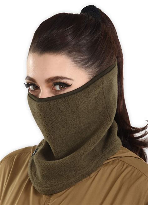 Half-face balaclava pattern