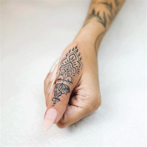 Hand tattoo designs for women