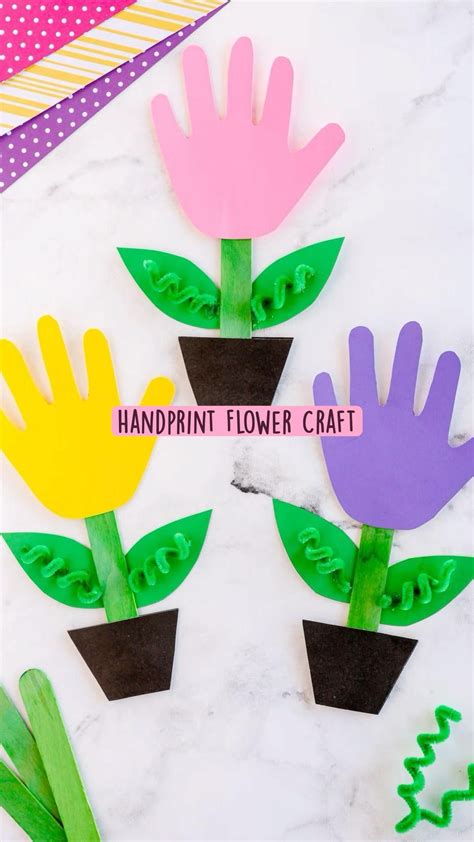 Handprint Flower Template