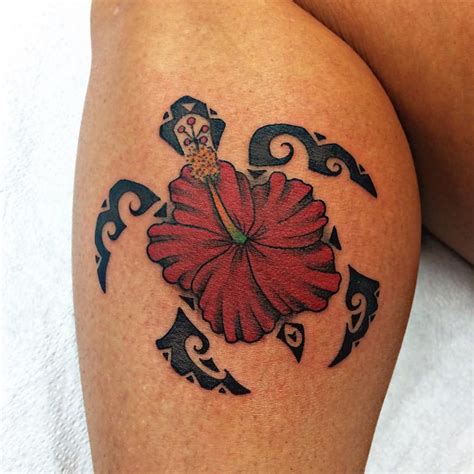 Hawaiian Turtle Tattoo Designs for Women