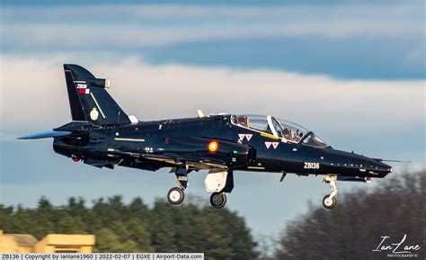 A Hawk T2 in flight