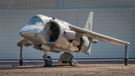 The Hawker Siddeley Kestrel: A VTOL Fighter Jet