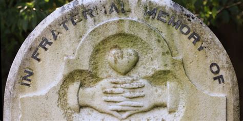 Headstone symbols and images