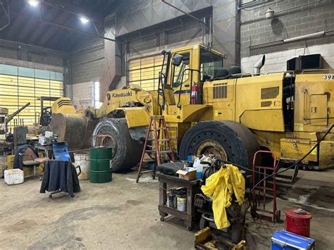 Heavy Equipment Repair