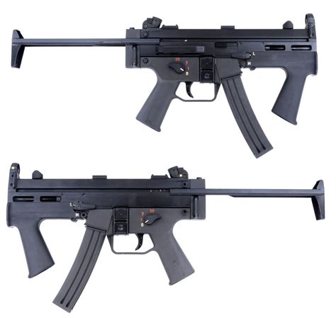 Heckler & Koch SMG with advanced sighting system