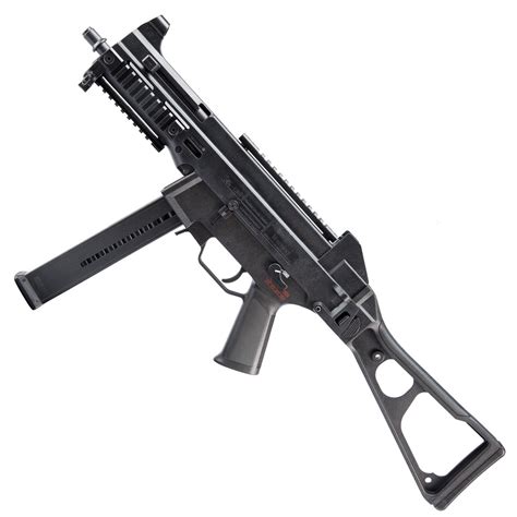 Heckler & Koch UMP with extended magazine