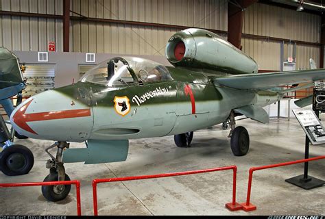 Heinkel He 162 Volksjäger