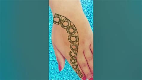 Nature-inspired henna design for arms