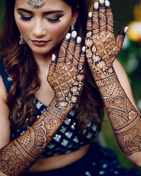 Henna hand design for a wedding