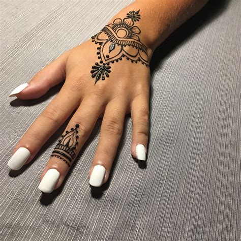 Henna Tattoo Designs and Inspiration