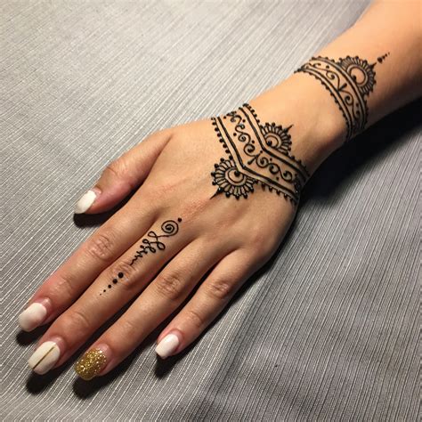 Henna Tattoo Templates