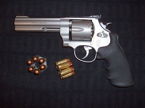 High-Quality Revolver