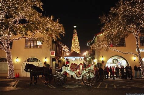 Highland Park Village's Holiday Events