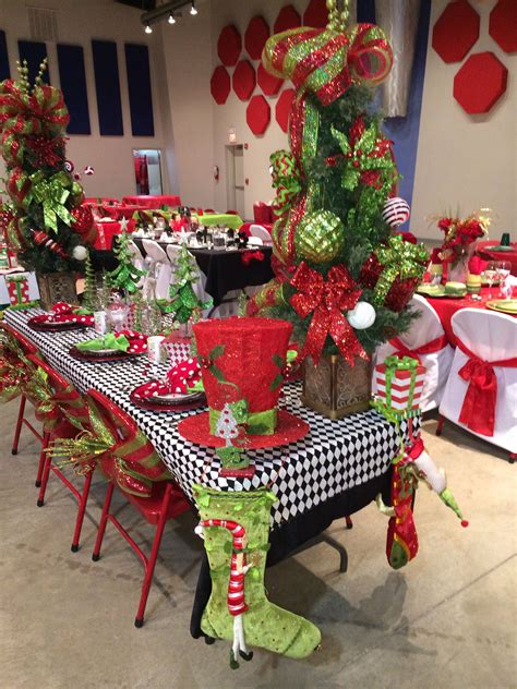 Holiday party decor ideas