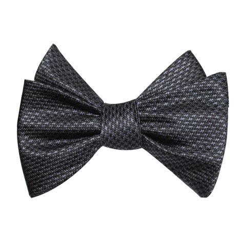 Houndstooth bow tie pattern