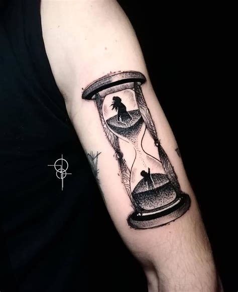 Ideas for custom hourglass tattoos