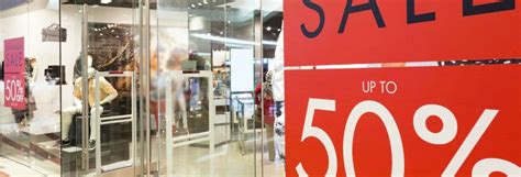 How to Create Effective Retail Sale Signs