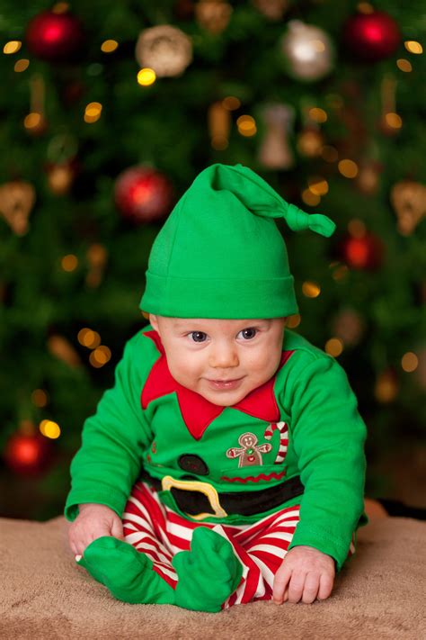 Infant Christmas photos