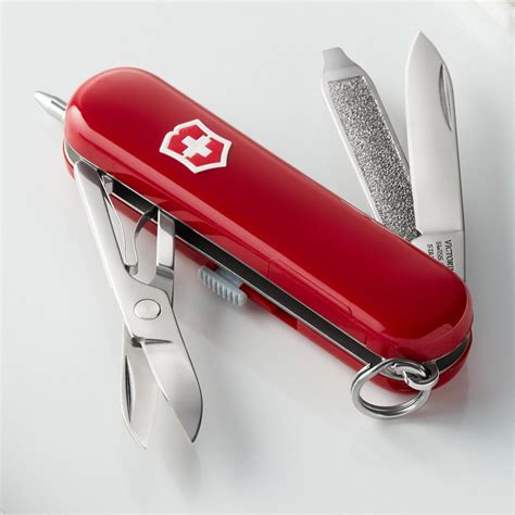 International travel with Swiss Army Knife